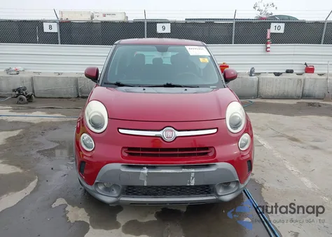 2015 Fiat 500L Trekking из США, поврежденный, VIN ZFBCFADH3FZ030392
